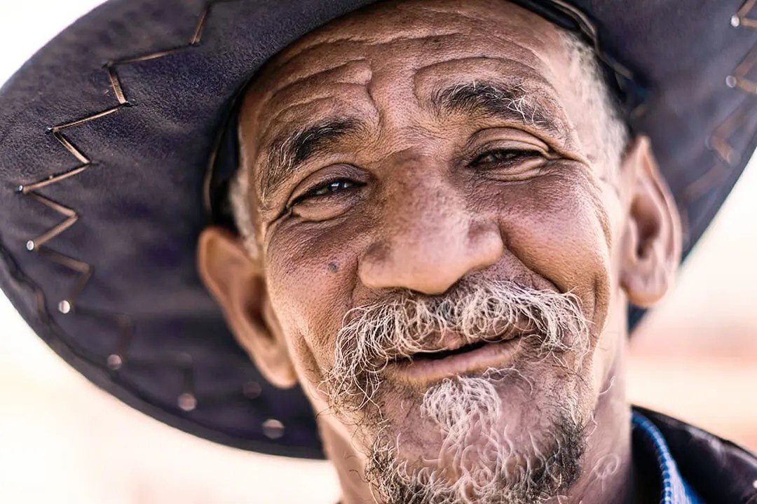 How Old Is Itachi Uchiha in Code Geass if Hes From Naruto?